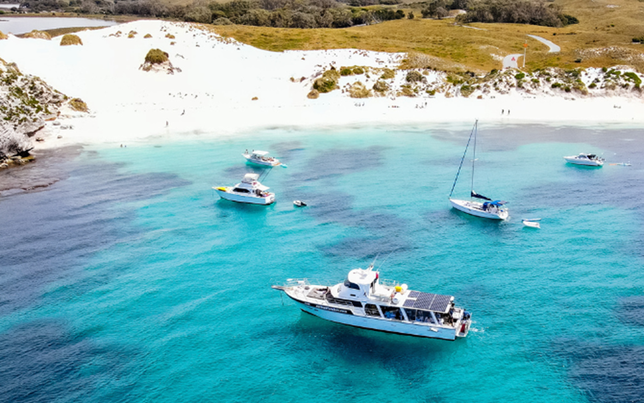 Boat in Rottnest bay