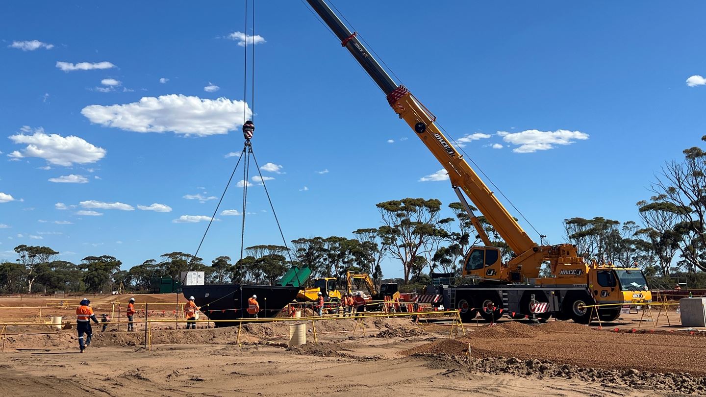 Progress at the Moora rapid rail outloading and siding project